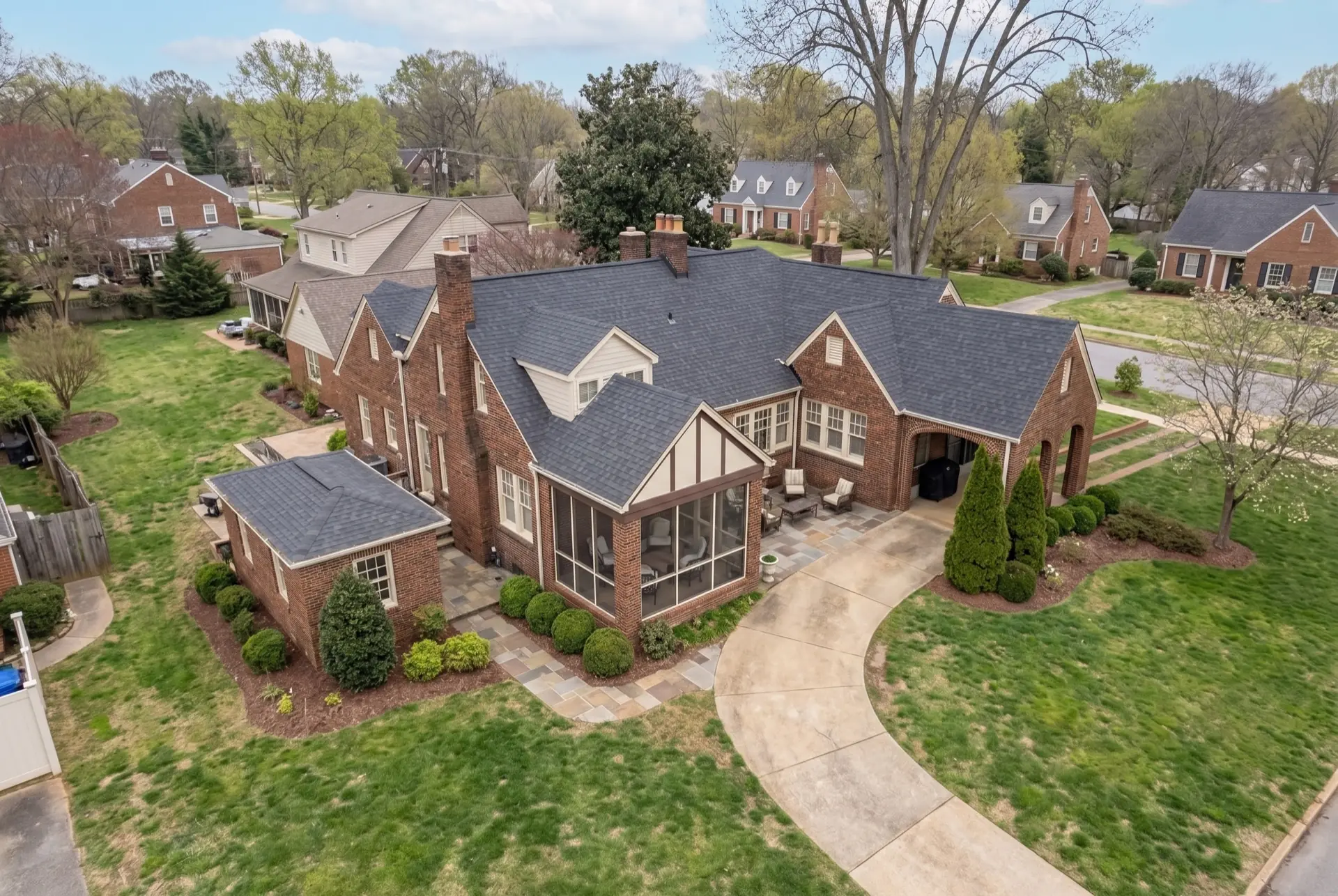 Completed roofing project in Five Points, Huntsville, Alabama